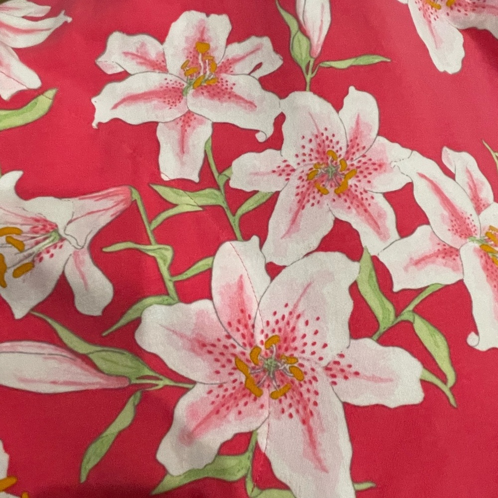 BedHead three-quarter sleeve classic cotton caftan; pink with lilies - Picture 7 of 10